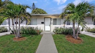 891 SW 5th St 2, Miami, FL 33130