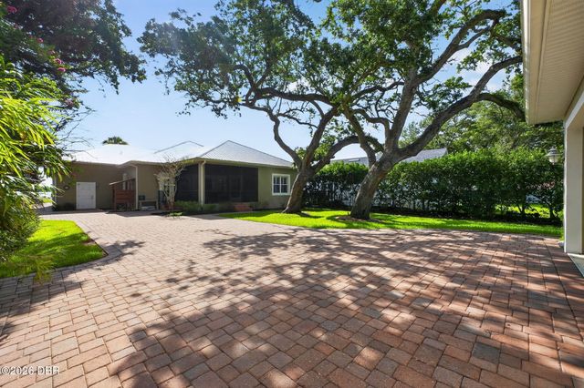 704 S Beach Street, Ormond Beach, FL 32174