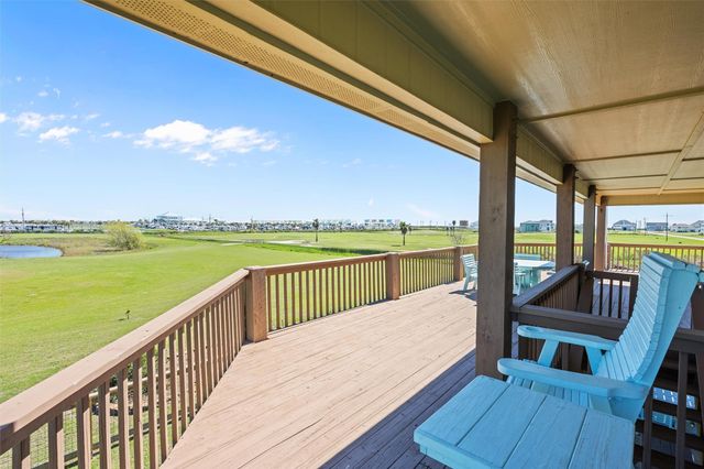 972 Rancho Carribe, Port Bolivar, TX 77650