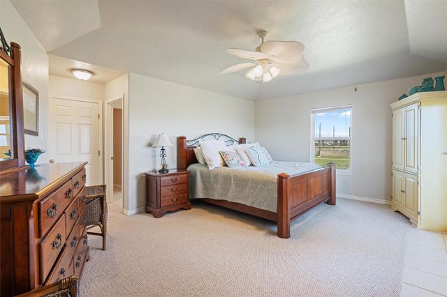 972 Rancho Carribe, Port Bolivar, TX 77650