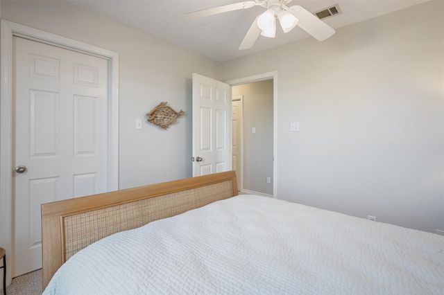 972 Rancho Carribe, Port Bolivar, TX 77650