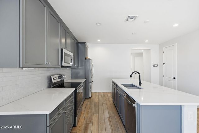 641 S DAVIDSON Lane, Casa Grande, AZ 85122