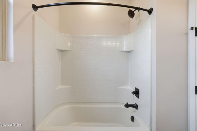 641 S DAVIDSON Lane, Casa Grande, AZ 85122