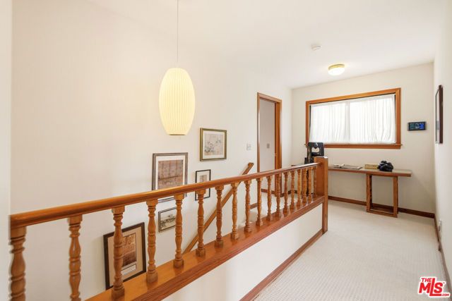 19818 Valley View Drive, Topanga (los Angeles), CA 90290