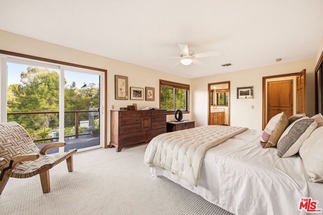 19818 Valley View Drive, Topanga (los Angeles), CA 90290