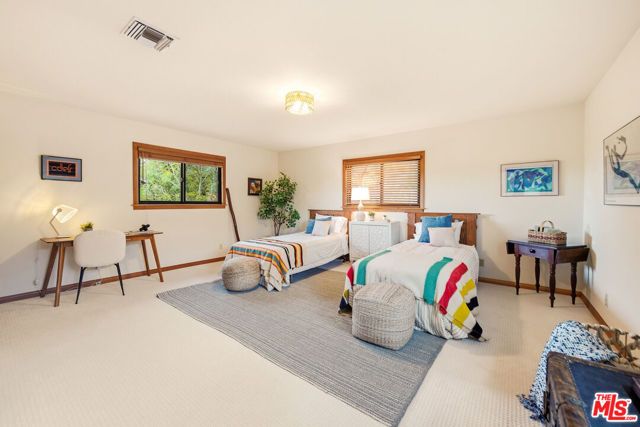 19818 Valley View Drive, Topanga (los Angeles), CA 90290