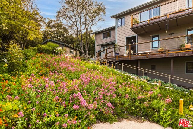 19818 Valley View Drive, Topanga (los Angeles), CA 90290