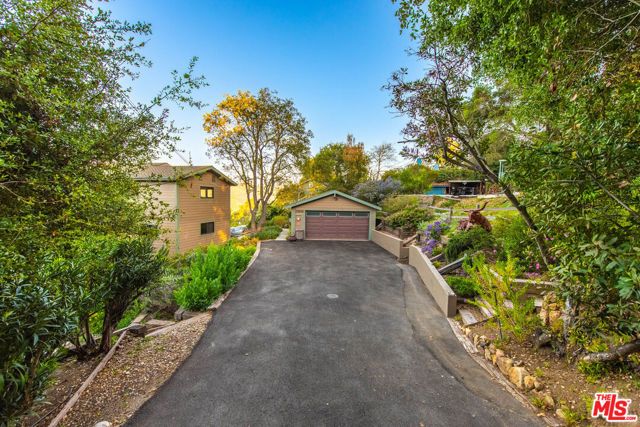 19818 Valley View Drive, Topanga (los Angeles), CA 90290