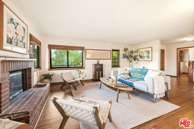 19818 Valley View Drive, Topanga (los Angeles), CA 90290