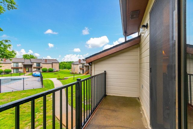 1883 N WATERFRONT DR H, Columbia, MO 65202