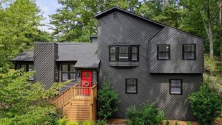 2677 FOREST NE Way, Marietta, GA 30066