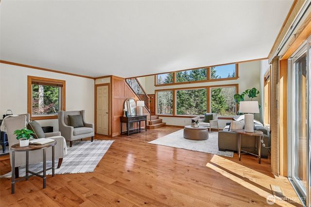 19034 364th Avenue SE, Maple Valley, WA 98038