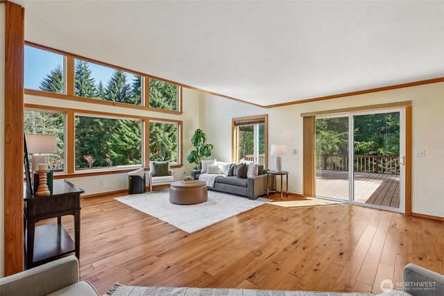 19034 364th Avenue SE, Maple Valley, WA 98038