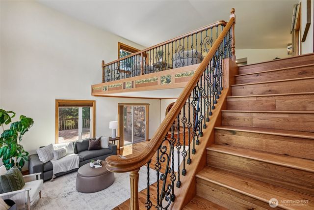 19034 364th Avenue SE, Maple Valley, WA 98038