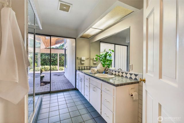 1455 NW 188th Street, Shoreline, WA 98177