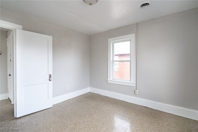 1816 E 34th Street, Lorain, OH 44055