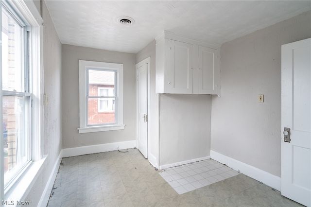 1816 E 34th Street, Lorain, OH 44055