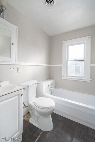 1816 E 34th Street, Lorain, OH 44055