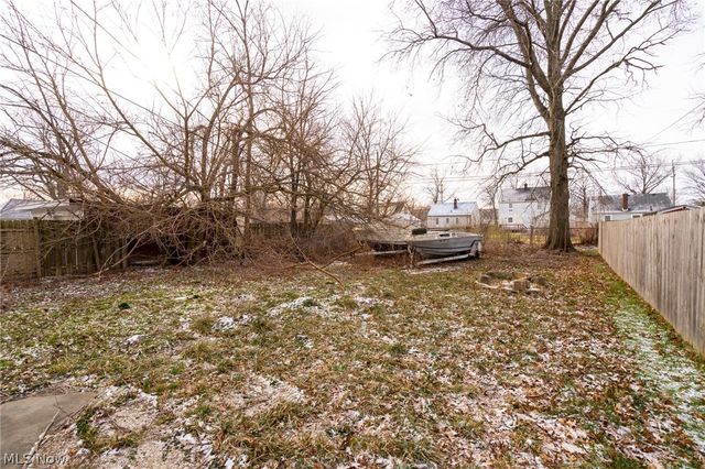 1816 E 34th Street, Lorain, OH 44055