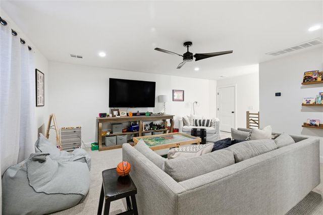 4405 NE 125th Court, Edmond, OK 73013