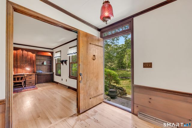 89 Brushy Hill Road, Newtown, CT 06470