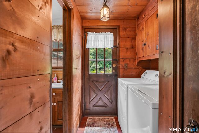 89 Brushy Hill Road, Newtown, CT 06470