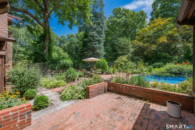 89 Brushy Hill Road, Newtown, CT 06470