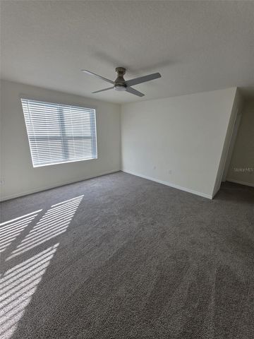 384 PRESTON COVE DRIVE, St Cloud, FL 34771