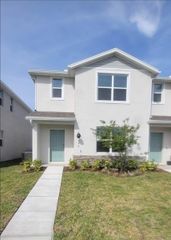 384 PRESTON COVE DRIVE, St Cloud, FL 34771