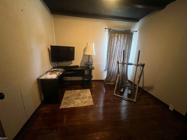 2222 Francisco Street, Flushing, MI 48433