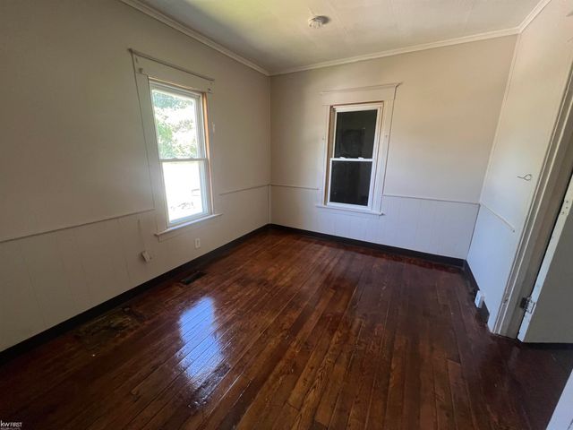 2222 Francisco Street, Flushing, MI 48433