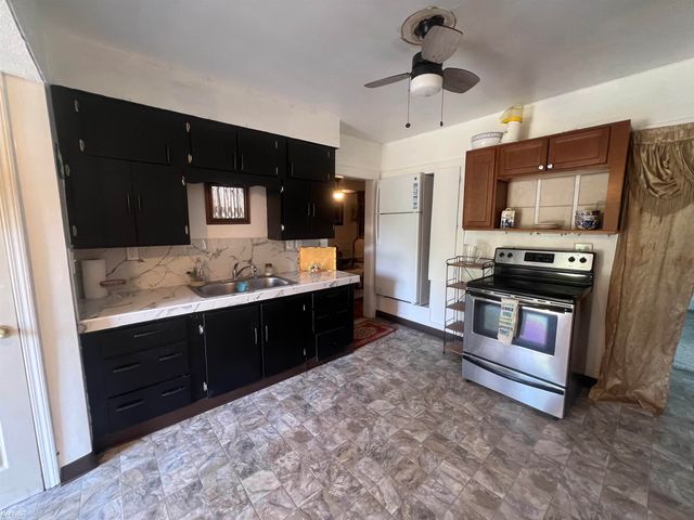 2222 Francisco Street, Flushing, MI 48433
