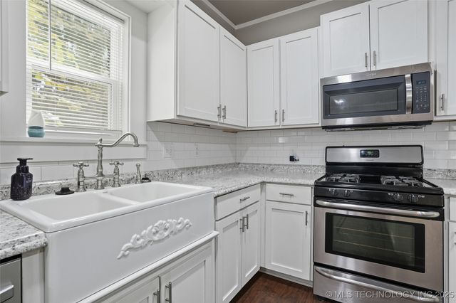 1420 E 8th Street, Okmulgee, OK 74447