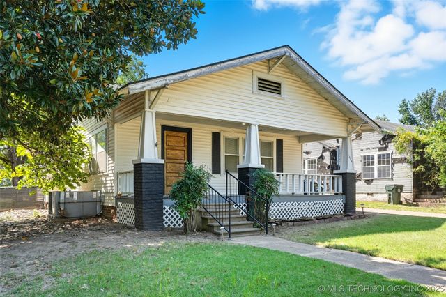 1420 E 8th Street, Okmulgee, OK 74447