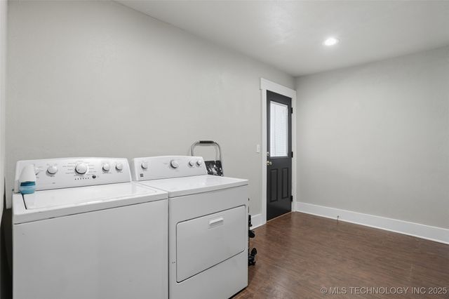 1420 E 8th Street, Okmulgee, OK 74447