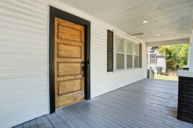 1420 E 8th Street, Okmulgee, OK 74447