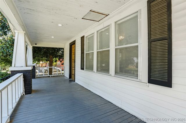 1420 E 8th Street, Okmulgee, OK 74447