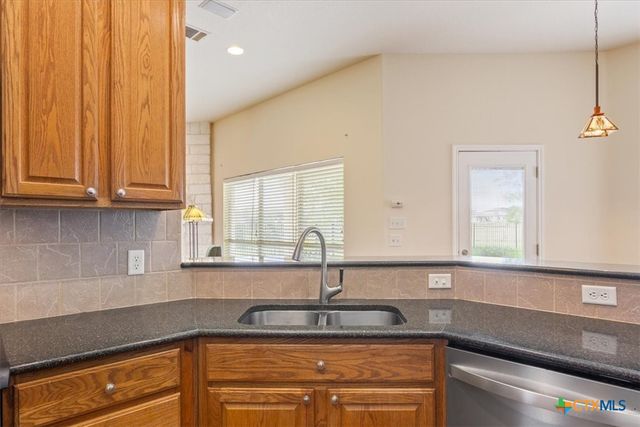 2750 Hester Way, Salado, TX 76571