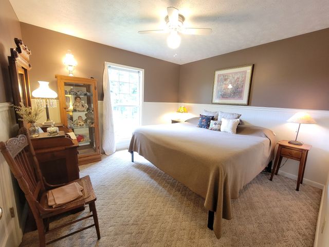 1089 Jim Clark Rd, Erin, TN 37061