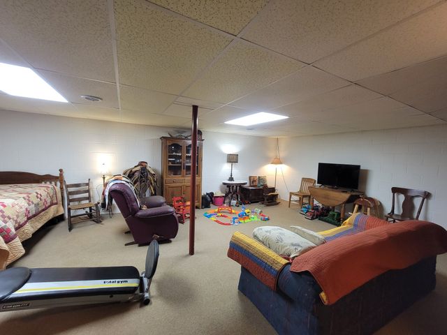 1089 Jim Clark Rd, Erin, TN 37061
