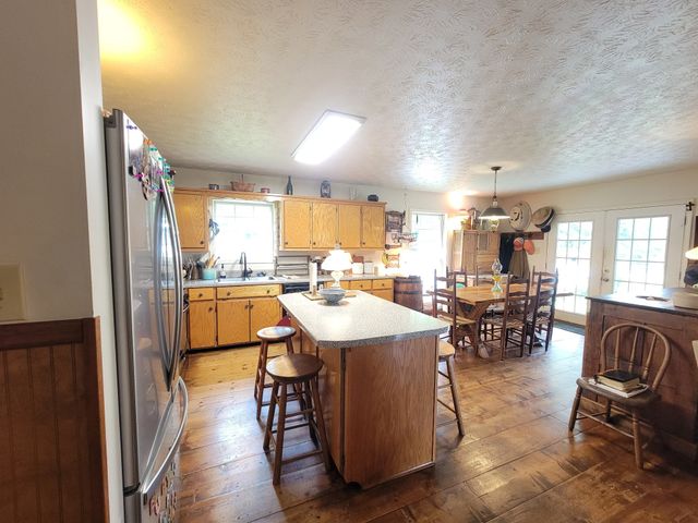 1089 Jim Clark Rd, Erin, TN 37061