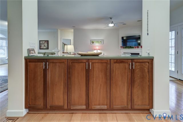 2137 Ettington Ln, Mechanicsville, VA 23111