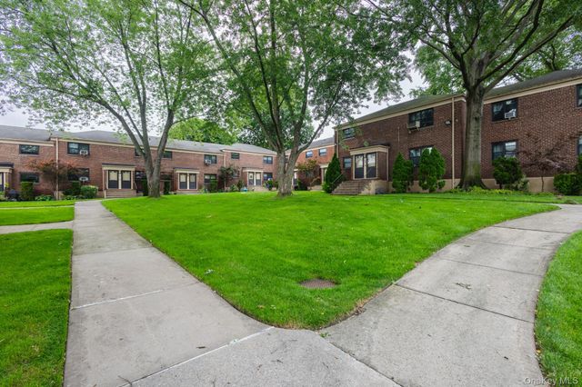 74-81 220th Street 094B1, Bayside, NY 11364