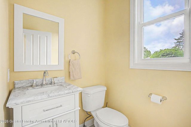 1817 Elk Lane, Okemos, MI 48864