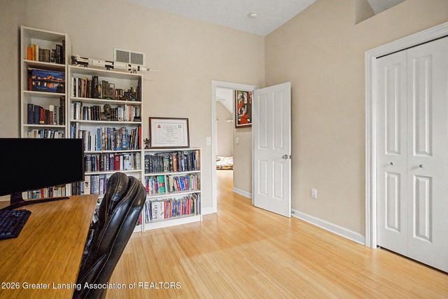 1817 Elk Lane, Okemos, MI 48864