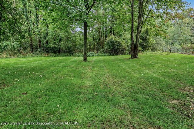 1817 Elk Lane, Okemos, MI 48864