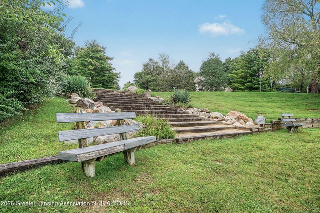 1817 Elk Lane, Okemos, MI 48864