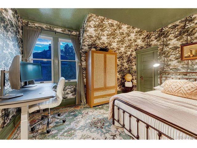 212 E Del Norte St, Colorado Springs, CO 80907