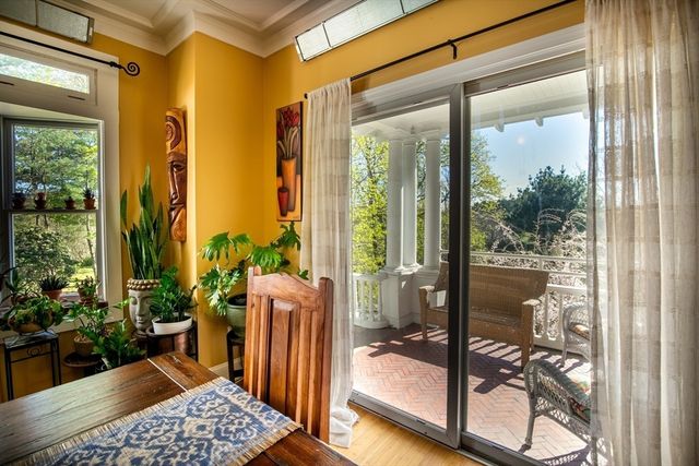 1041 Great Pond Rd 4, North Andover, MA 01845