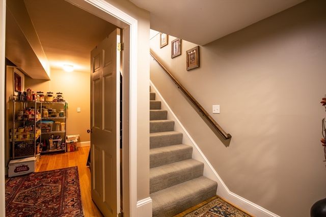 1041 Great Pond Rd 4, North Andover, MA 01845